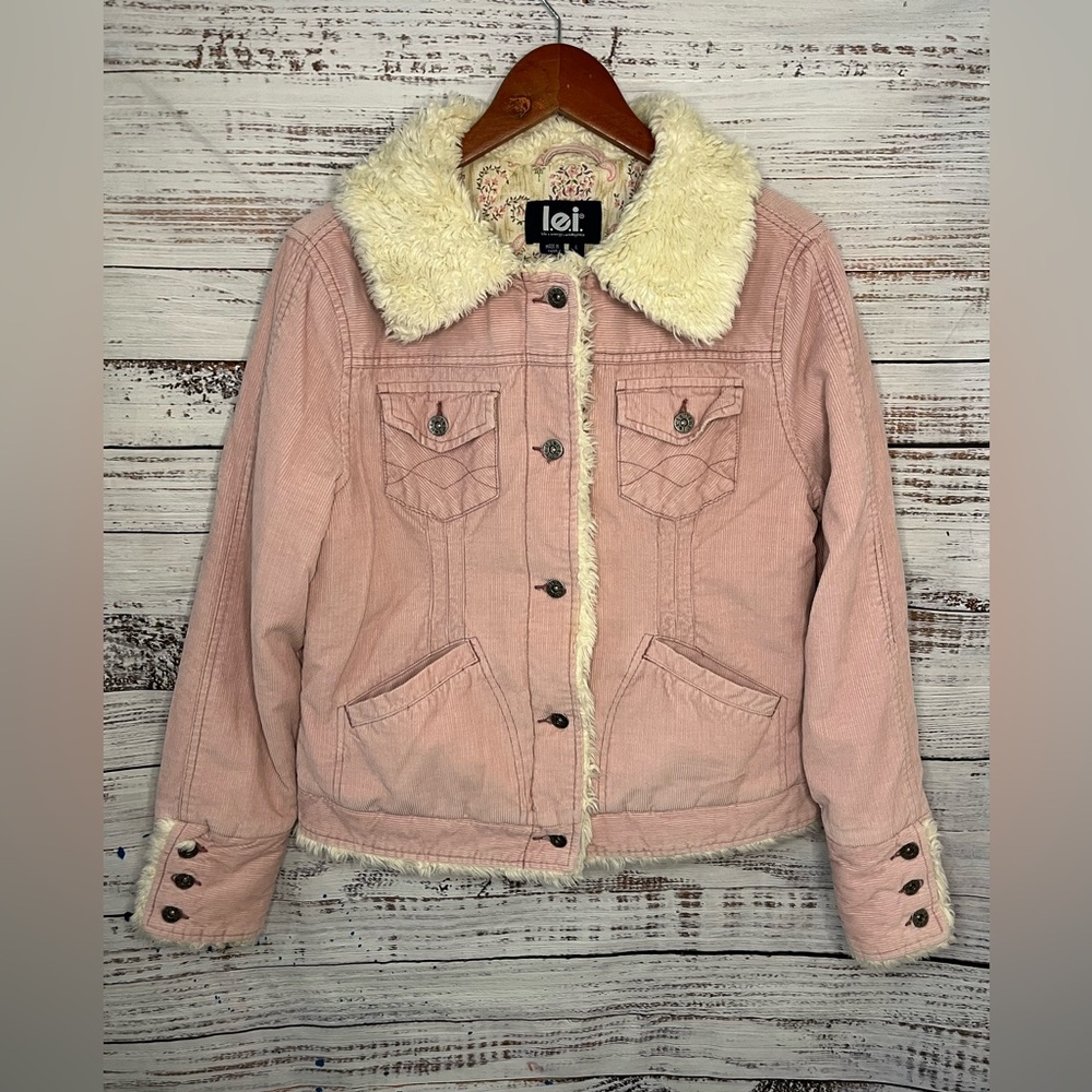 VTG L.E.I. Y2K Pink Bomber Corduroy Quilted Lined Jacket Faux Fur Collar Large